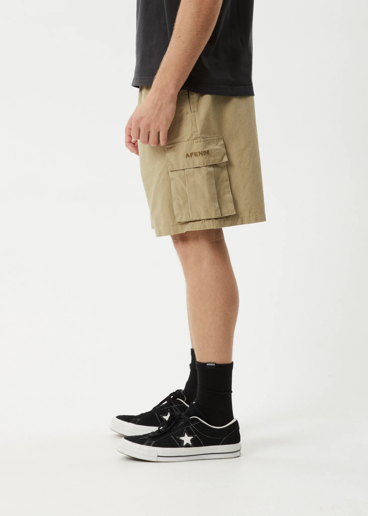 AFENDS Mens Ripped Out 98 - Organic Oversized Cargo Short 22" - Boa - Image 4